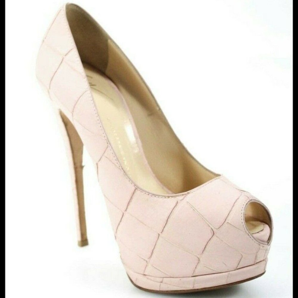 Giuseppe Zanotti pink snake Platforms size 35